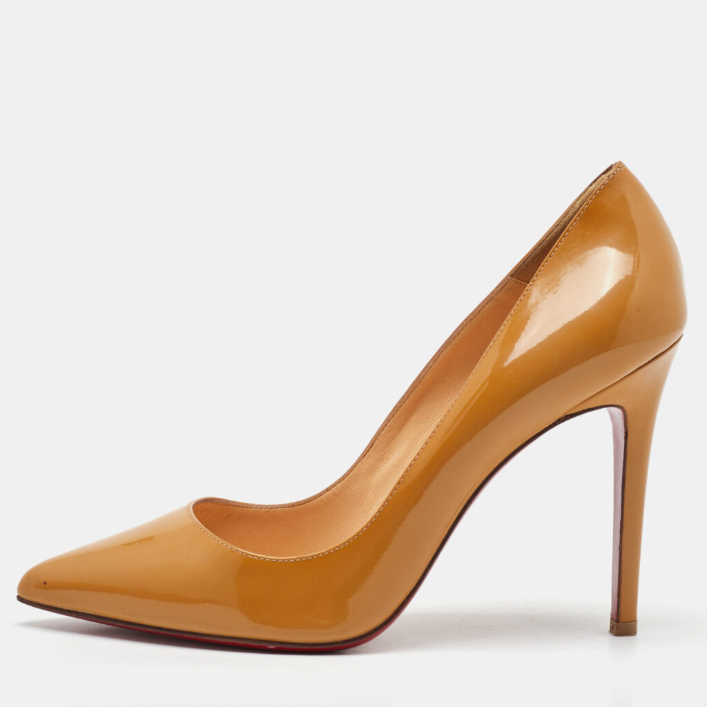 Christian Louboutin Beige Patent Leather Pigalle Pumps Size 39 Christian Louboutin Beige Patent Leather Pigalle Pumps Size 39