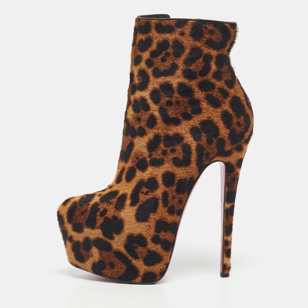 Christian Louboutin Brown Leopard Print Calf Hair Fifi Platform Ankle Boots Size 35.5 Christian Louboutin Brown Leopard Print Calf Hair Fifi Platform Ankle Boots Size 35.5