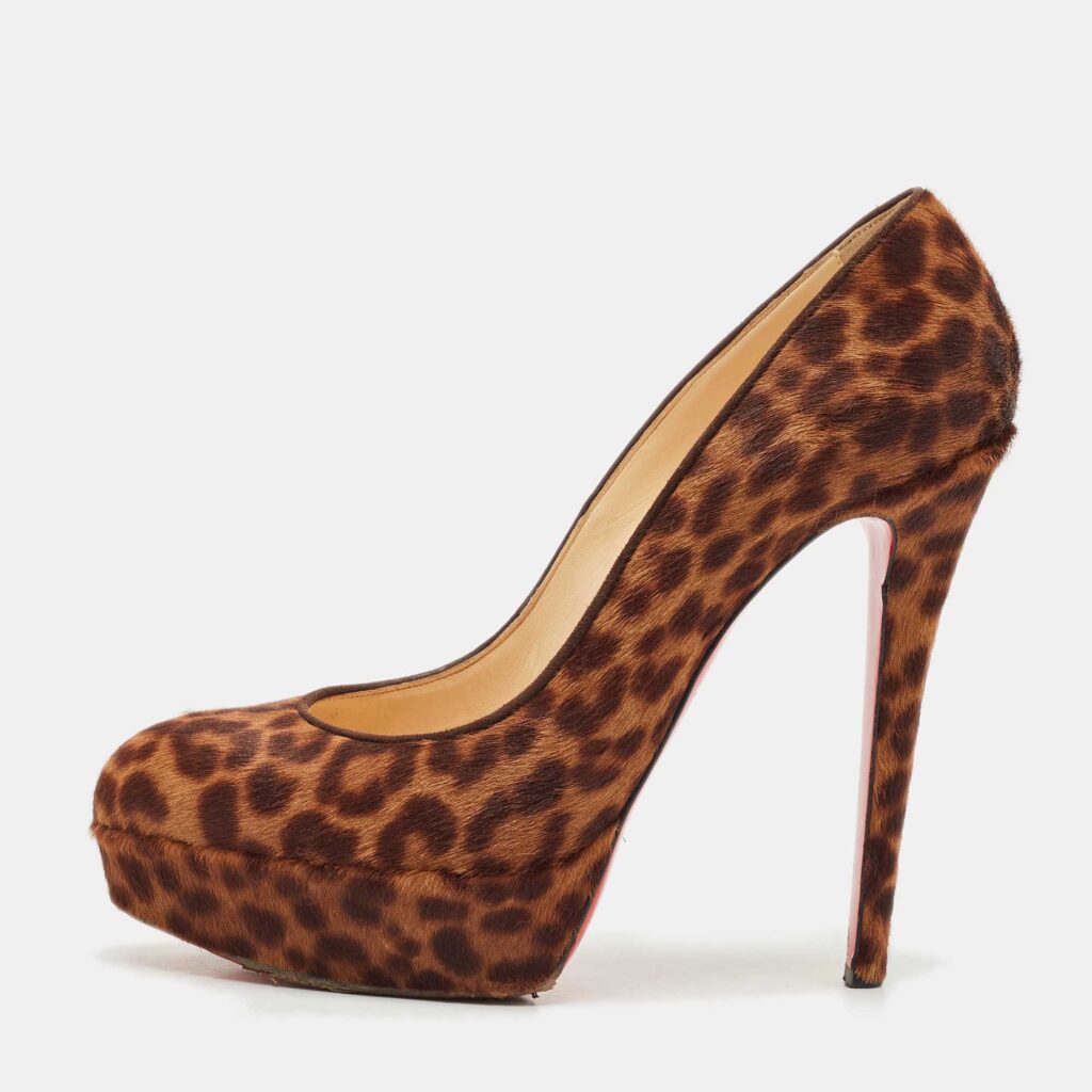 Christian Louboutin Brown Leopard Print Calf Hair Bianca Platform Pumps Size 39.5 Christian Louboutin Brown Leopard Print Calf Hair Bianca Platform Pumps Size 39.5