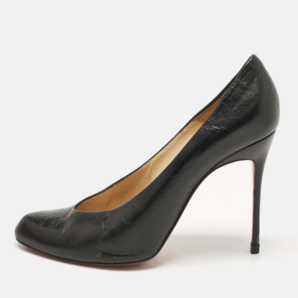 Christian Louboutin Black Leather Pumps Size 38.5 Christian Louboutin Black Leather Pumps Size 38.5