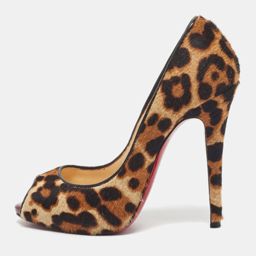 Christian Louboutin Brown Calf Hair Leopard Print Flo Peep Toe Pumps Size 35 Christian Louboutin Brown Calf Hair Leopard Print Flo Peep Toe Pumps Size 35