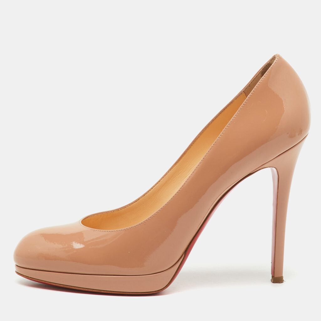 Christian Louboutin Beige Patent Leather New Simple Pumps Size 39 Christian Louboutin Beige Patent Leather New Simple Pumps Size 39