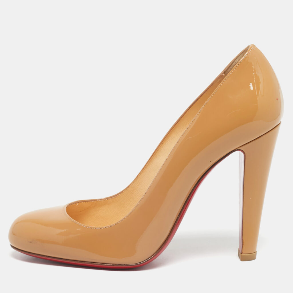 Christian Louboutin Beige Patent Leather Simple Pumps Size 36.5