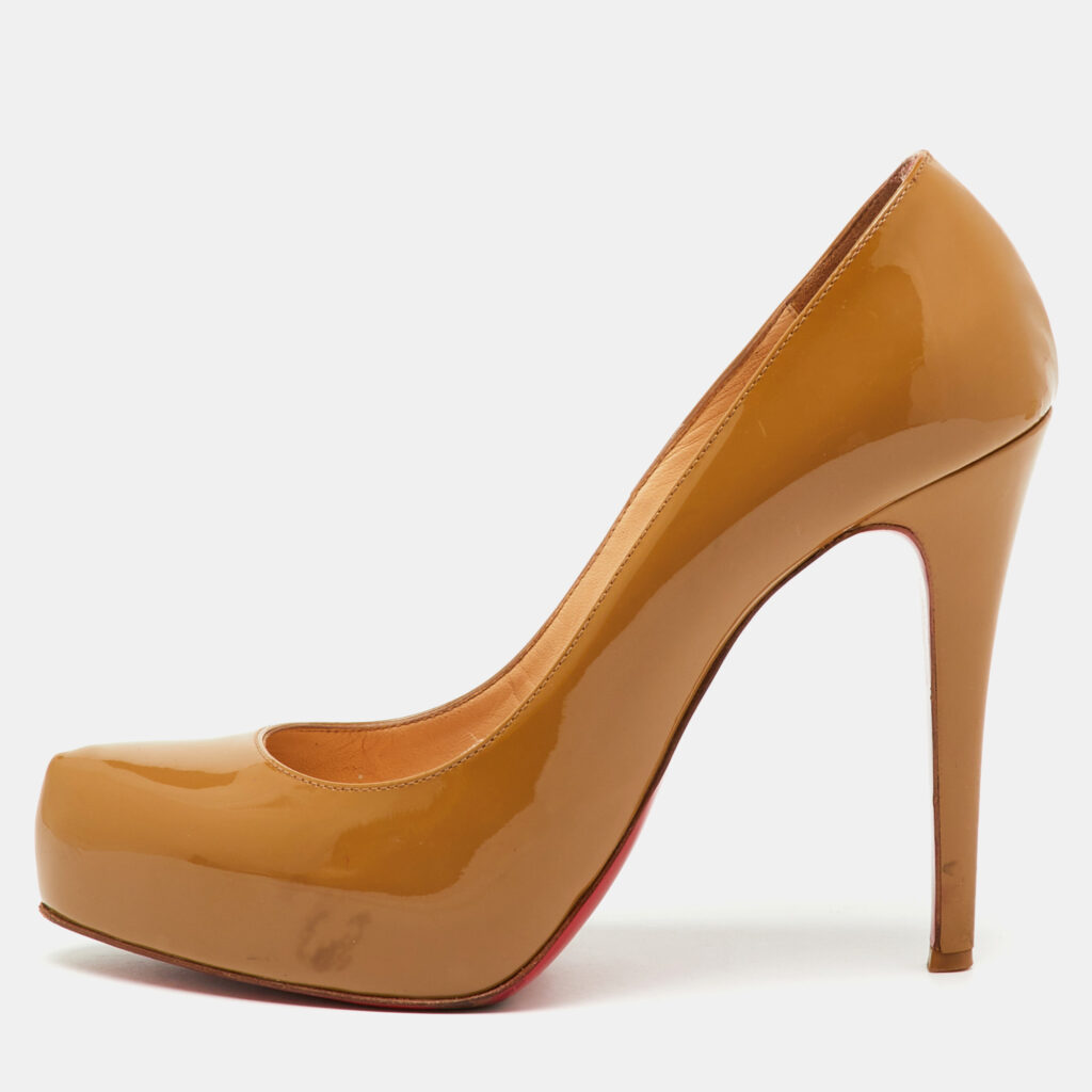 Christian Louboutin Beige Patent Leather Rolando Platform Pumps Size 38.5 Christian Louboutin Beige Patent Leather Rolando Platform Pumps Size 38.5