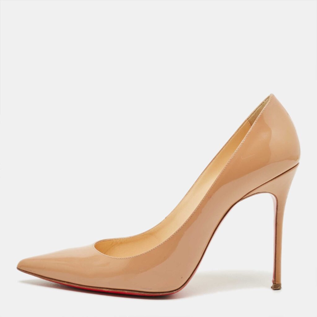 Christian Louboutin Beige Patent Leather Decollete Pumps Size 38 Christian Louboutin Beige Patent Leather Decollete Pumps Size 38