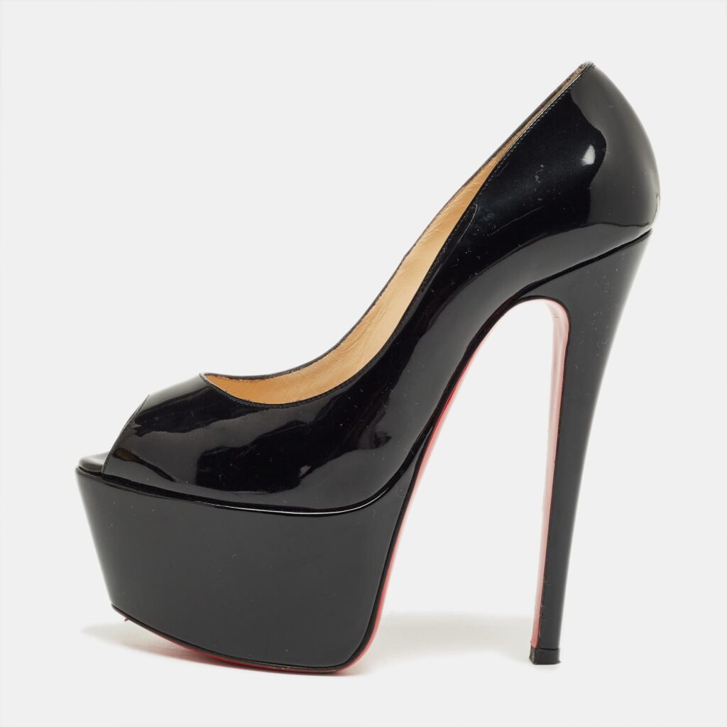 luxury-women-christian-louboutin-used-shoes-p1237405-001-1.jpg Christian Louboutin Black Patent Leather Vendome Platform Pumps Size 35.5