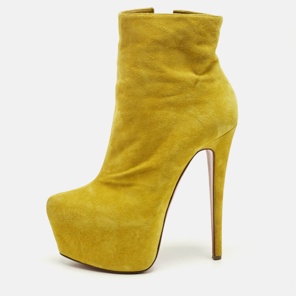 Christian Louboutin Yellow Suede Lady Daf Platform Ankle Boots Size 37 Christian Louboutin Yellow Suede Lady Daf Platform Ankle Boots Size 37