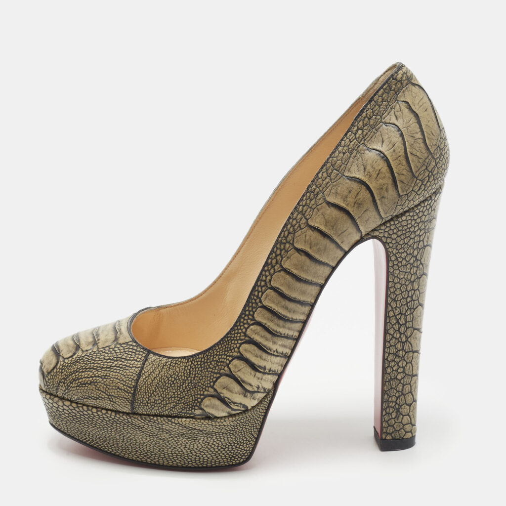 Christian Louboutin Bibi Size 38.5 Olive Green Ostrich Leg Leather Platform Pumps Christian Louboutin Bibi Size 38.5 Olive Green Ostrich Leg Leather Platform Pumps