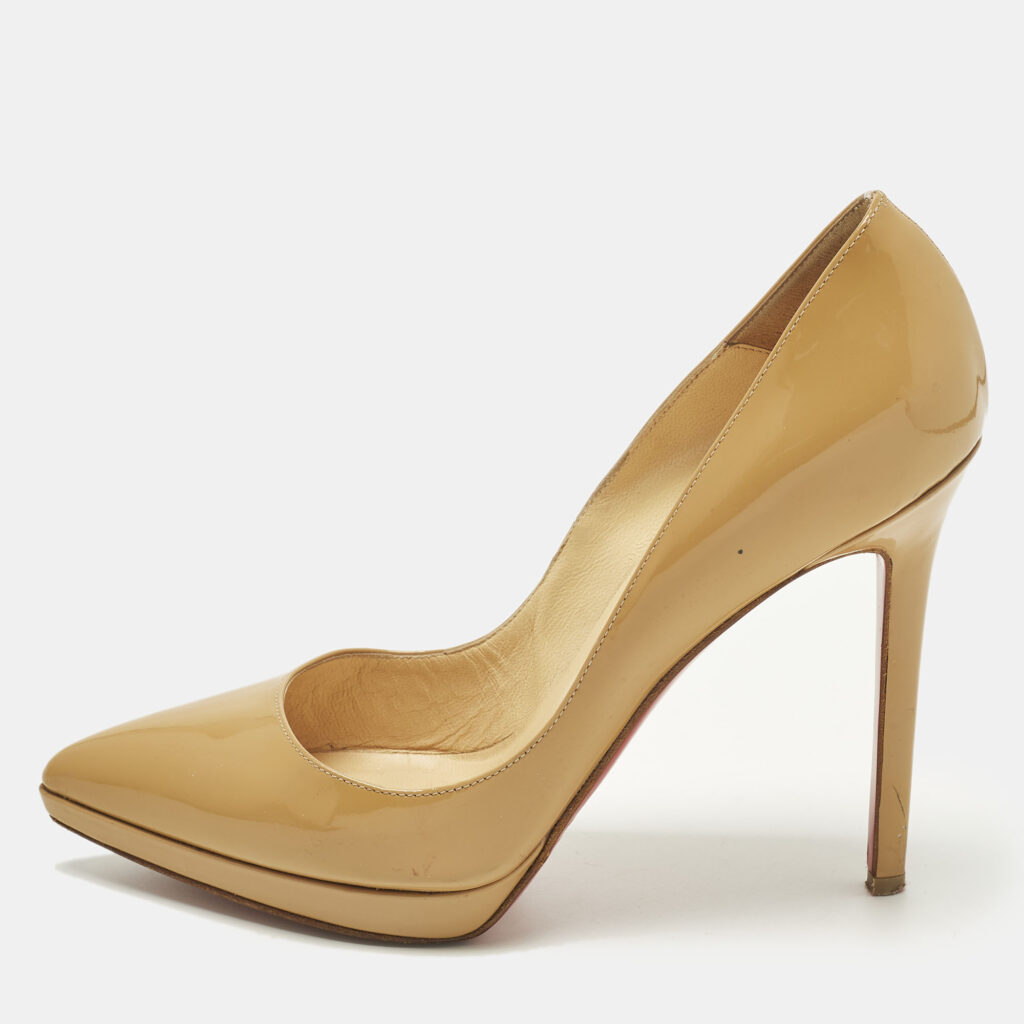 Christian Louboutin Pigalle Plato Size 37.5 Beige Patent Leather Pumps