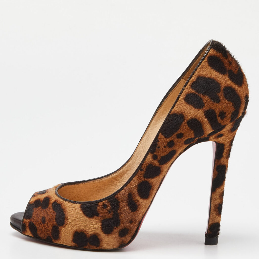 luxury-women-christian-louboutin-used-shoes-p992752-009-1.jpg Christian Louboutin Brown/Beige Leopard Print Calf Hair Flo Pumps Size 35.5