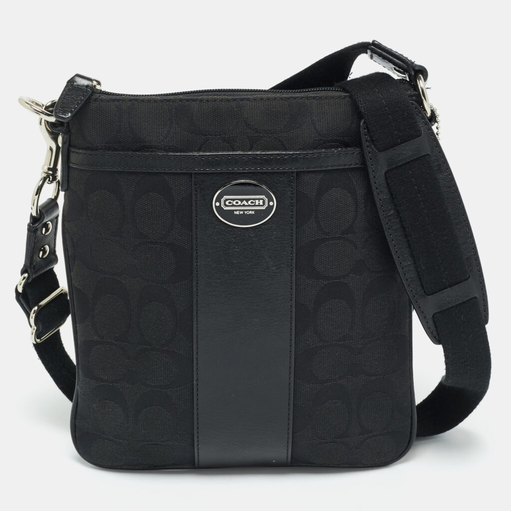 Coach Black Signature Canvas and Leather Swingpack Crossbody Bag Coach Black Signature Canvas and Leather Swingpack Crossbody Bag