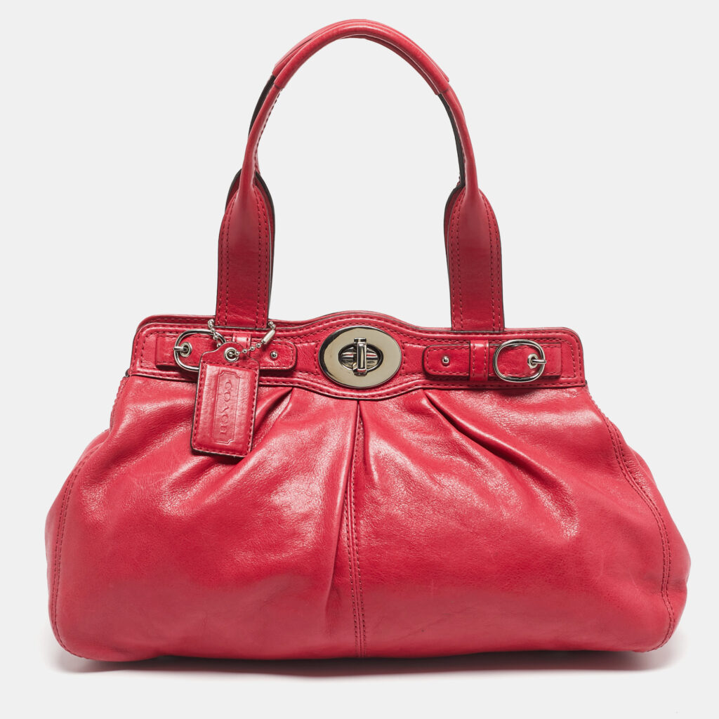 Coach Pink Leather Pleated Garnet Shoulder Bag Coach Pink Leather Pleated Garnet Shoulder Bag
