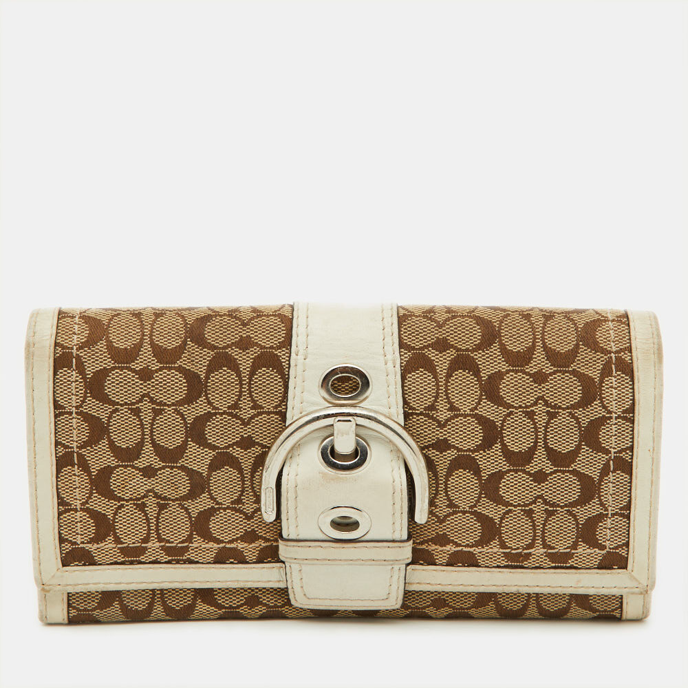 Coach Beige/White Signature Canvas and Leather Buckle Detail Continental Wallet Coach Beige/White Signature Canvas and Leather Buckle Detail Continental Wallet