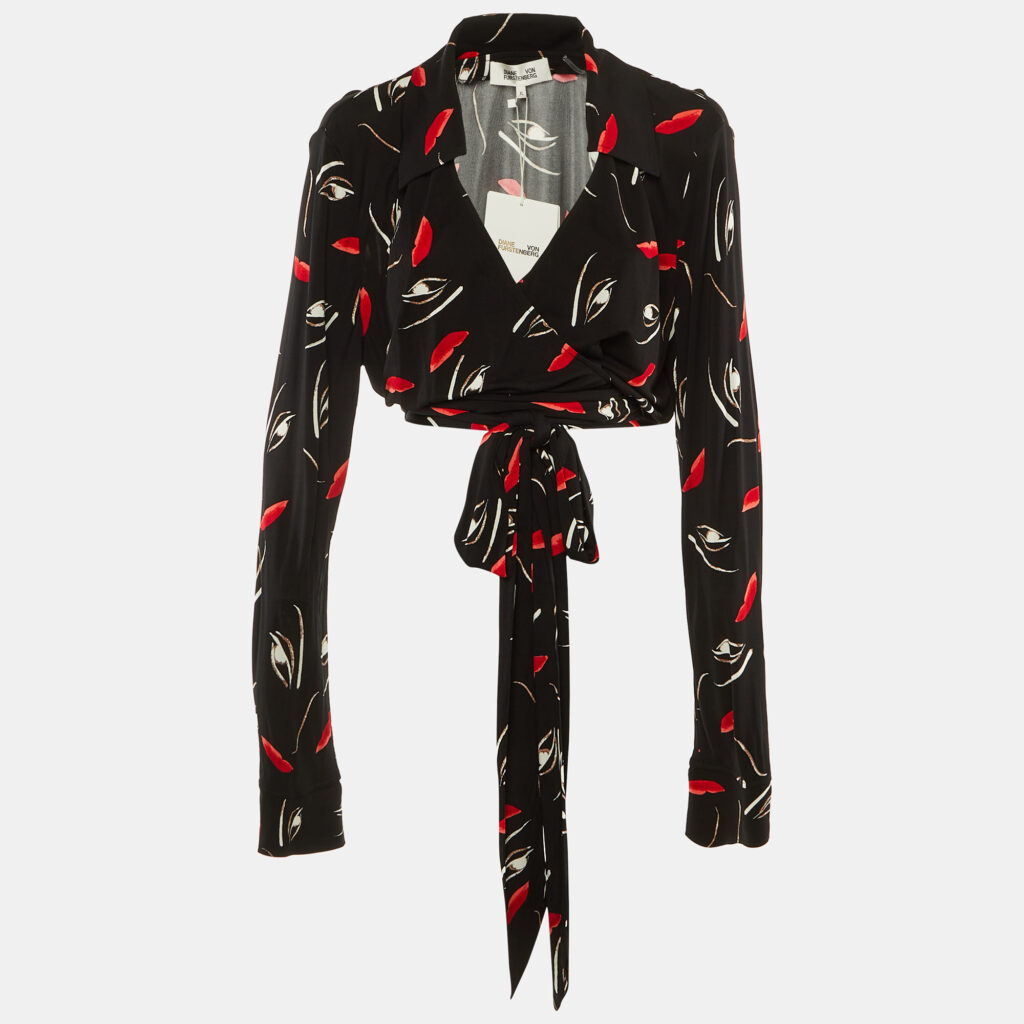 luxury-women-diane-von-furstenberg-new-clothes-p1224548-003-1.jpg Diane Von Furstenberg Black Floating Face Print Jersey Wrap Around Bobbie Top XL