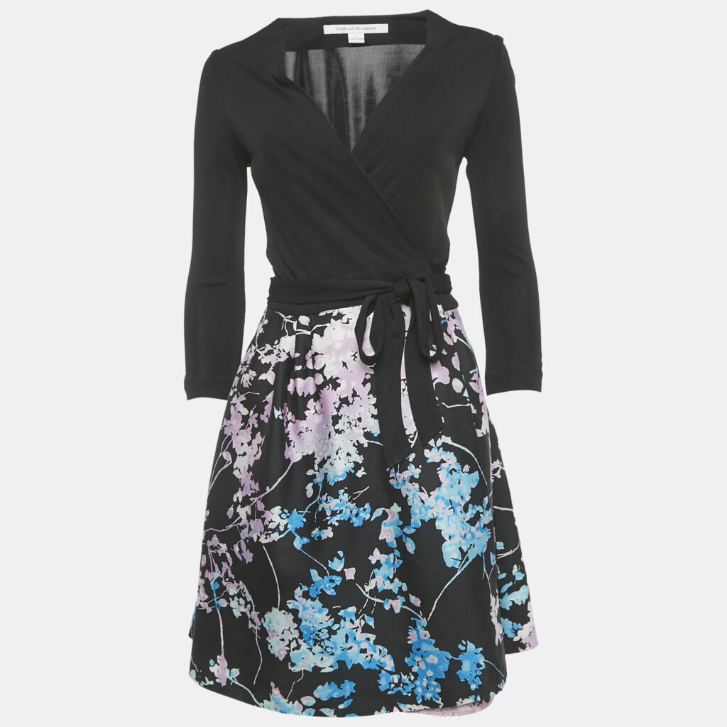 Diane Von Furstenberg Black Floral Print Jersey and Crepe Valerie Dress S Diane Von Furstenberg Black Floral Print Jersey and Crepe Valerie Dress S