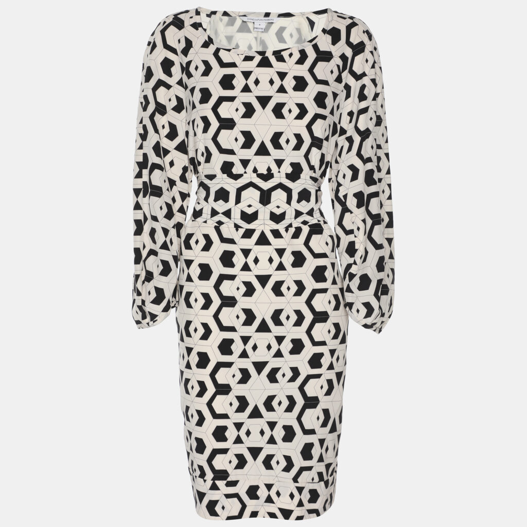 Diane Von Furstenberg Cream/Black Printed Silk Belted Dress S Diane Von Furstenberg Cream/Black Printed Silk Belted Dress S