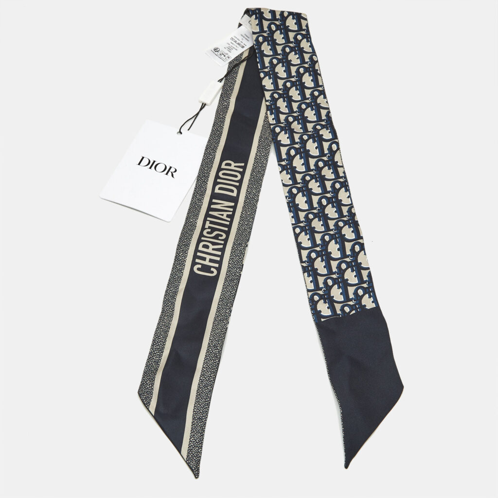 Christian Dior Navy Blue Toile de Jouy Silk Bandeau Scarf Christian Dior Navy Blue Toile de Jouy Silk Bandeau Scarf