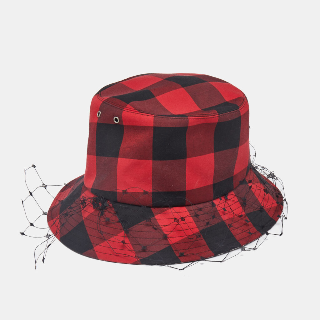 Dior Red Teddy-D Check'N'Dior Veil Bucket Hat Size 58 Dior Red Teddy-D Check'N'Dior Veil Bucket Hat Size 58