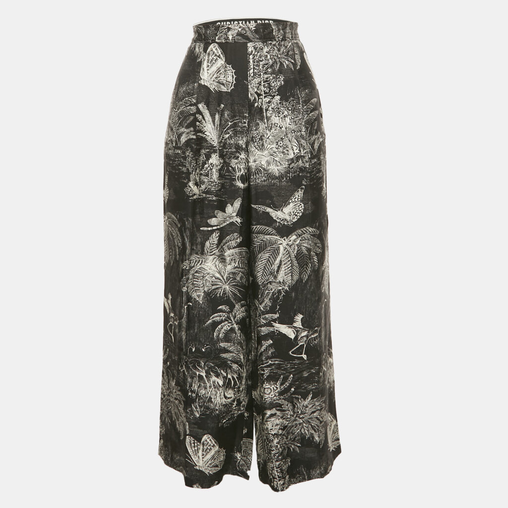 luxury-women-dior-used-clothes-p1236633-001-1.jpg Christian Dior Black Toile de Jouy Print Crepe Trousers M