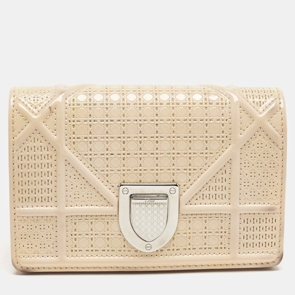 Dior Pink Microcannage Patent Leather Diorama Pouch Dior Pink Microcannage Patent Leather Diorama Pouch