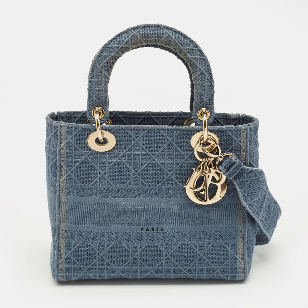 luxury-women-dior-used-handbags-p1220339-012.jpg Dior Blue Cannage Embroidered Canvas Medium Lady D-Lite Tote