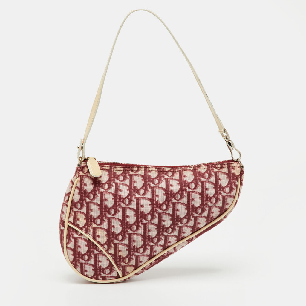 Dior Red/White Oblique Coated Canvas and Patent Leather Vintage Saddle Pochette Dior Red/White Oblique Coated Canvas and Patent Leather Vintage Saddle Pochette