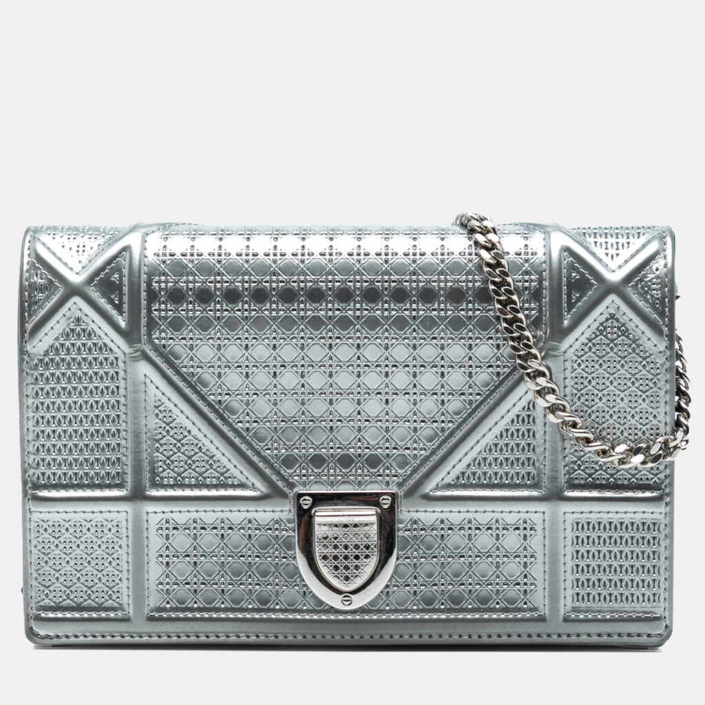 Dior Silver Baby Patent Microcannage Diorama Crossbody Dior Silver Baby Patent Microcannage Diorama Crossbody