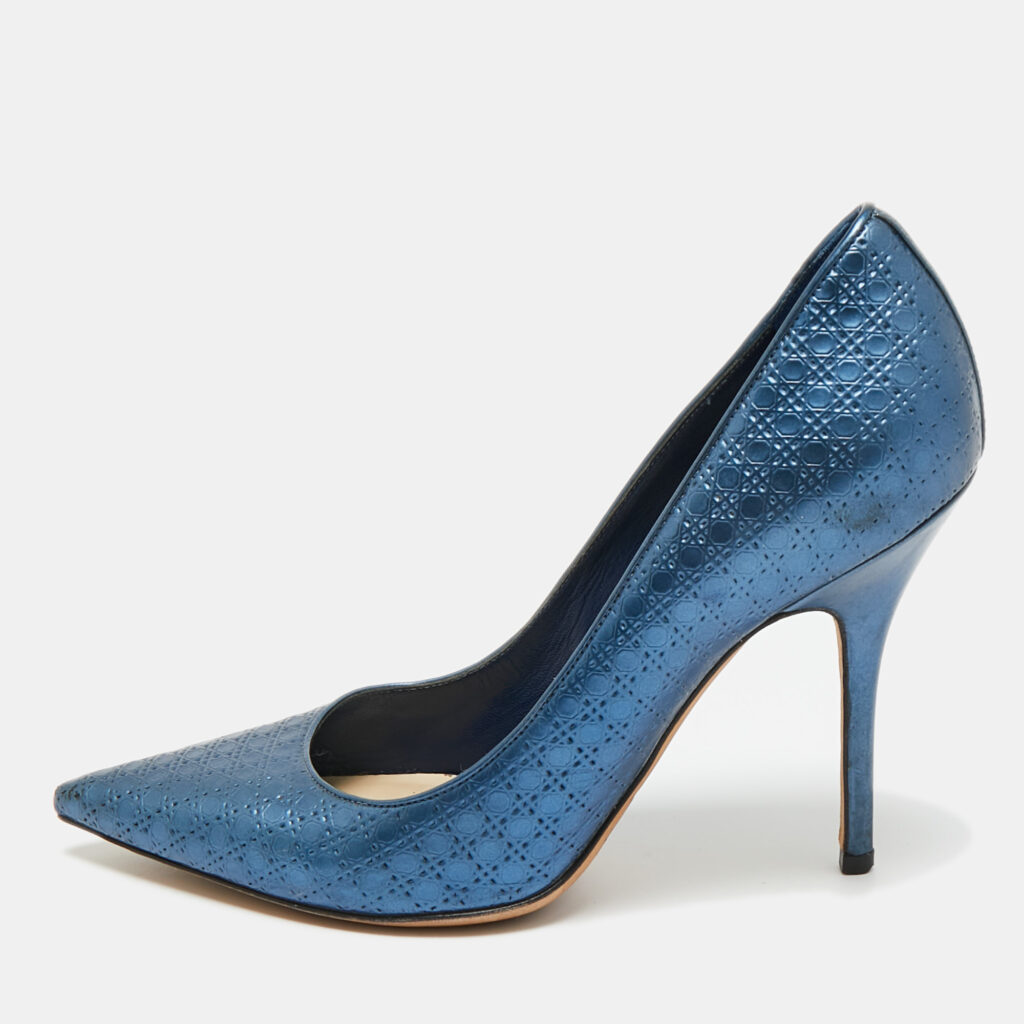 Dior Metallic Blue Cannage Leather Cherie Pointed Toe Pumps Size 37 Dior Metallic Blue Cannage Leather Cherie Pointed Toe Pumps Size 37