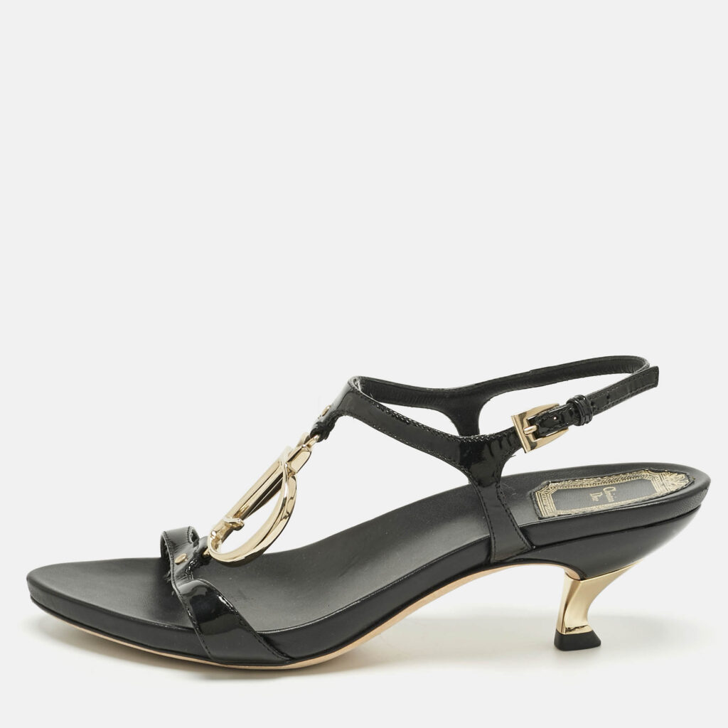 luxury-women-dior-used-shoes-p1211929-010.jpg Dior Black Patent Leather Ankle Strap Sandals Size 36