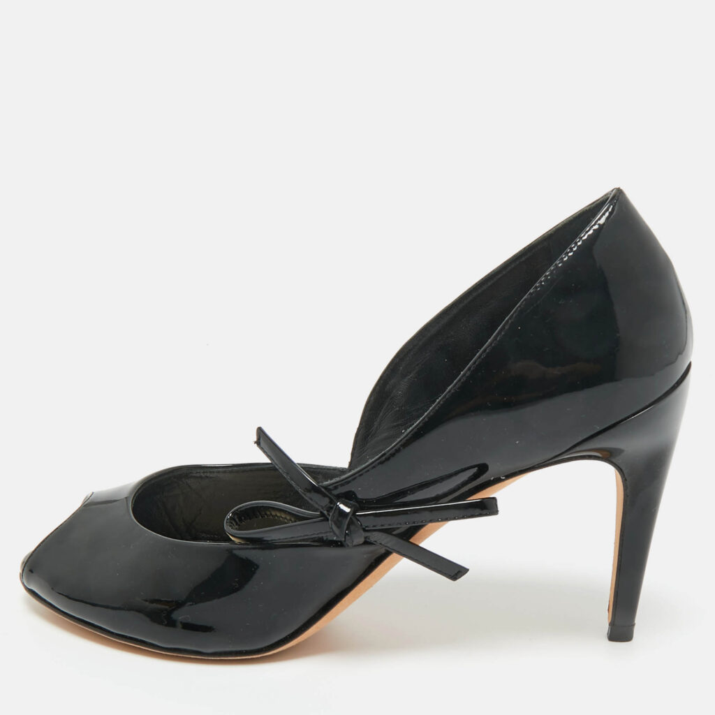 Dior Black Patent Leather Peep Toe Pumps Size 36 Dior Black Patent Leather Peep Toe Pumps Size 36