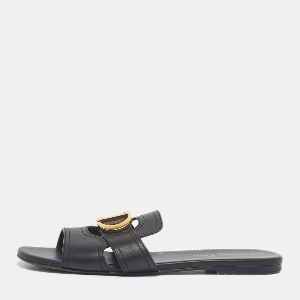 luxury-women-dior-used-shoes-p1216392-001.jpg Dior Black Leather 30 Montaigne Flat Slides Size 36