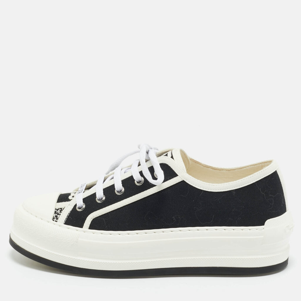 Dior Black/White Canvas Walk'n'Dior Low Top Sneakers Size 38 Dior Black/White Canvas Walk'n'Dior Low Top Sneakers Size 38