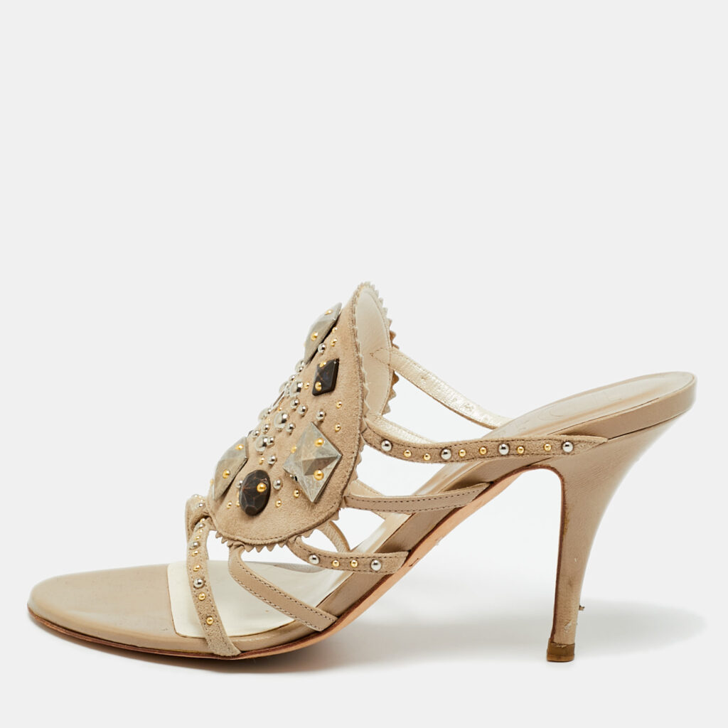 Dior Beige Leather and Suede Studded Embellish Slide Sandals Size 36 Dior Beige Leather and Suede Studded Embellish Slide Sandals Size 36