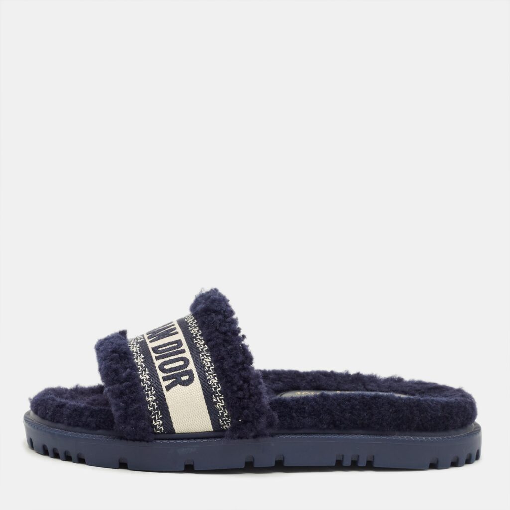 Dior Navy Blue Shearling Dway Flat Slides Size 36 Dior Navy Blue Shearling Dway Flat Slides Size 36