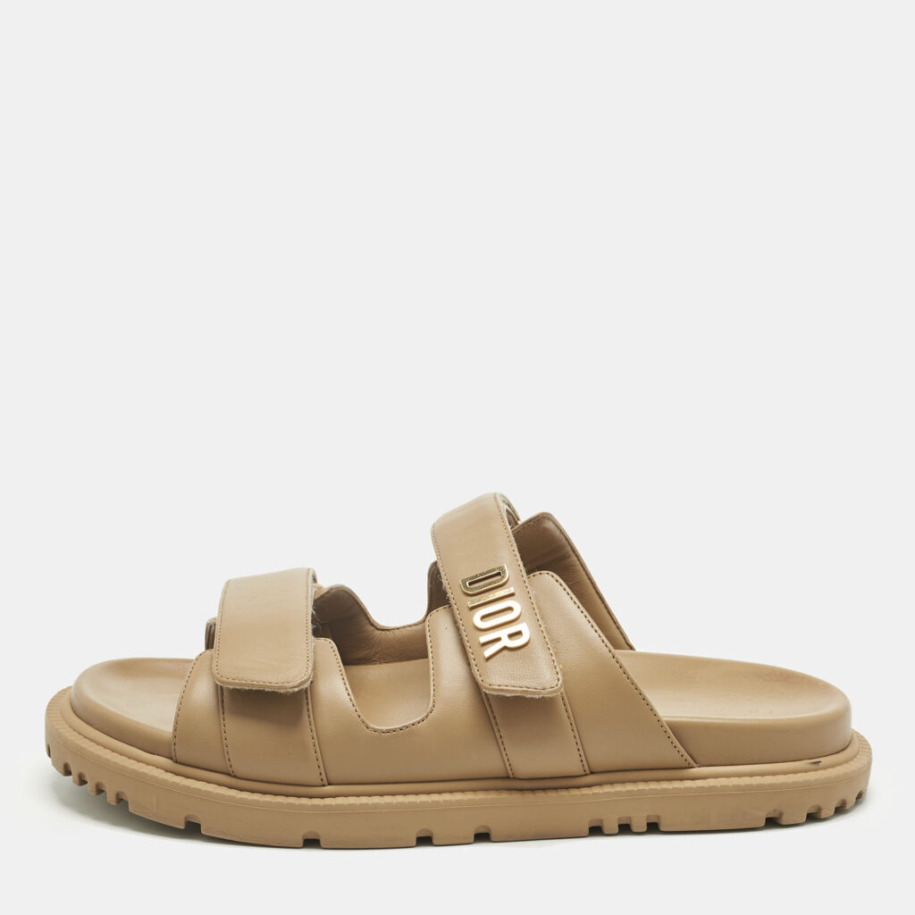 Dior Brown Leather DiorAct Flat Sandals Size 40 Dior Brown Leather DiorAct Flat Sandals Size 40
