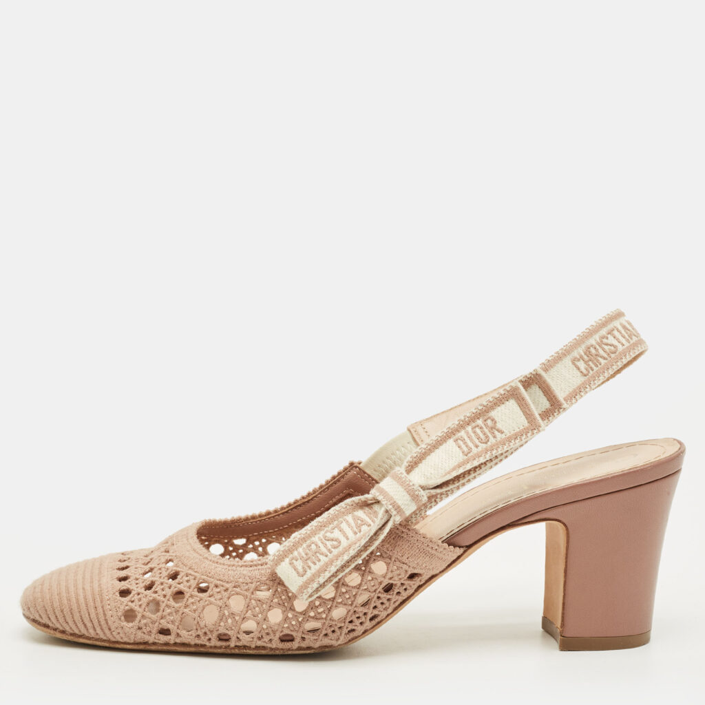 Dior Beige Fabric D-moi Slingback Pumps Size 39 Dior Beige Fabric D-moi Slingback Pumps Size 39