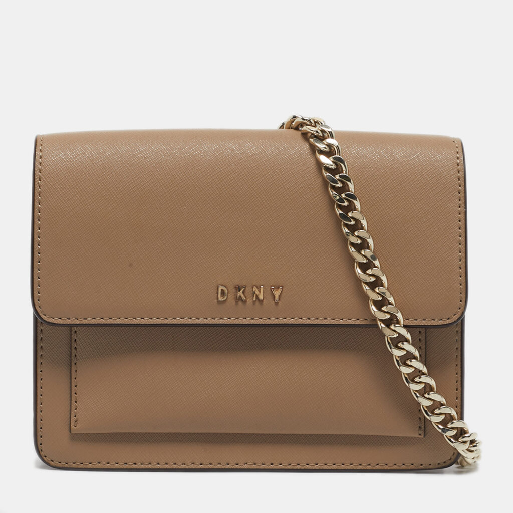 DKNY Beige Leather Flap Chain Crossbody Bag DKNY Beige Leather Flap Chain Crossbody Bag