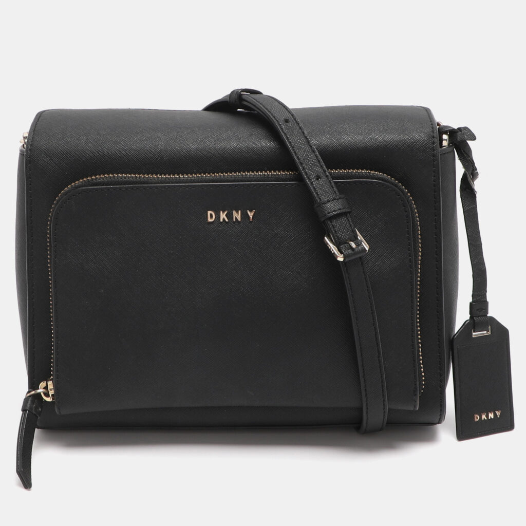 DKNY Black Leather Bryant Park Pocket Crossbody Bag DKNY Black Leather Bryant Park Pocket Crossbody Bag