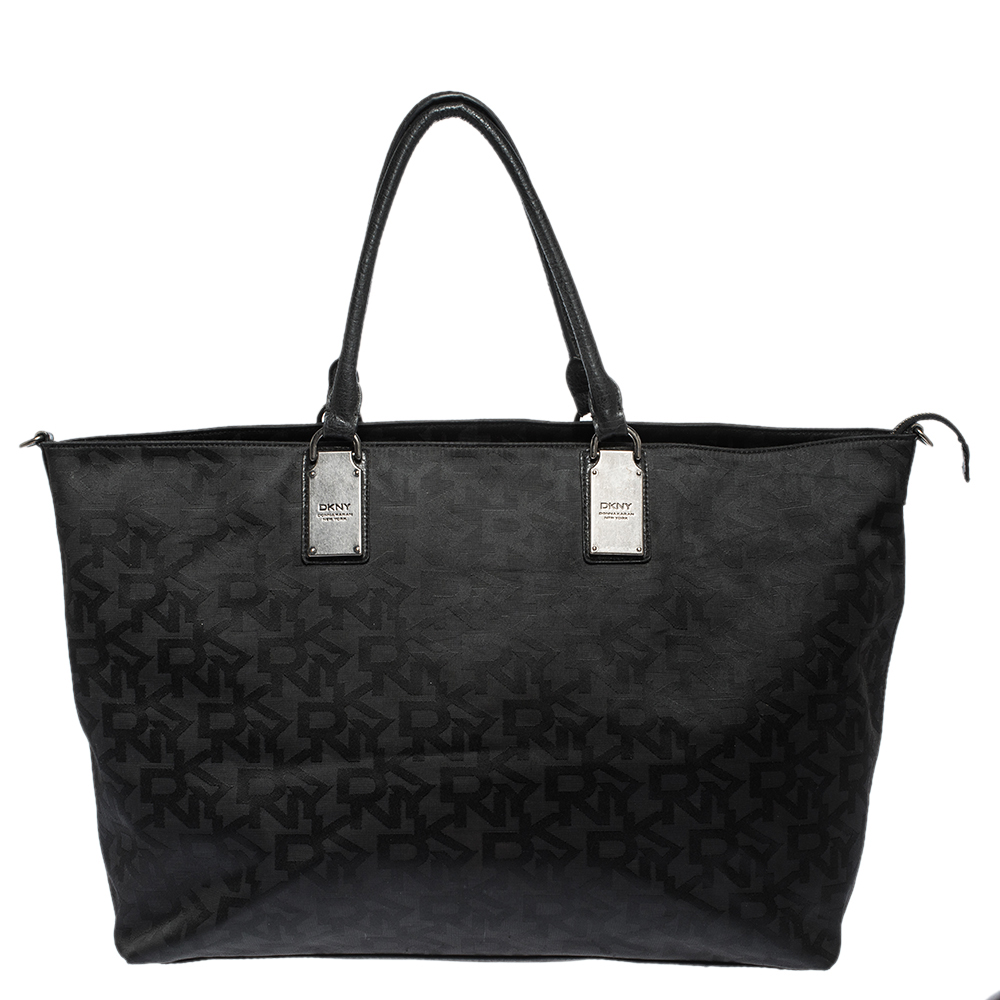 DKNY Black Signature Canvas Tote DKNY Black Signature Canvas Tote