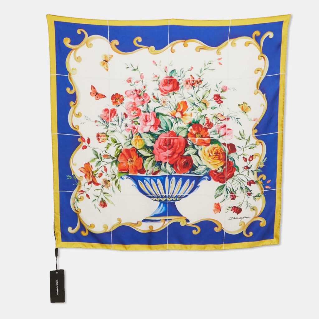 luxury-women-dolcegabbana-new-accessories-p1223298-001.jpg Dolce & Gabbana Multicolor Floral Print Silk Square Scarf