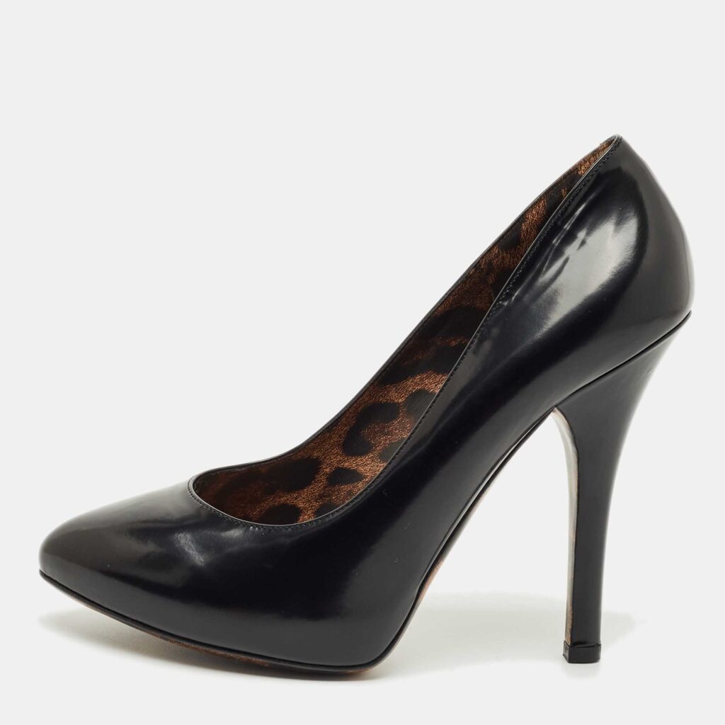 Dolce & Gabbana Black Leather Round toe Pumps Size 38.5 Dolce & Gabbana Black Leather Round toe Pumps Size 38.5