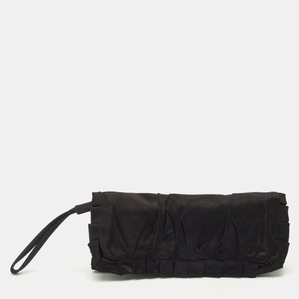 Dolce & Gabbana Black Satin Miss Dee Wristlet Clutch Dolce & Gabbana Black Satin Miss Dee Wristlet Clutch