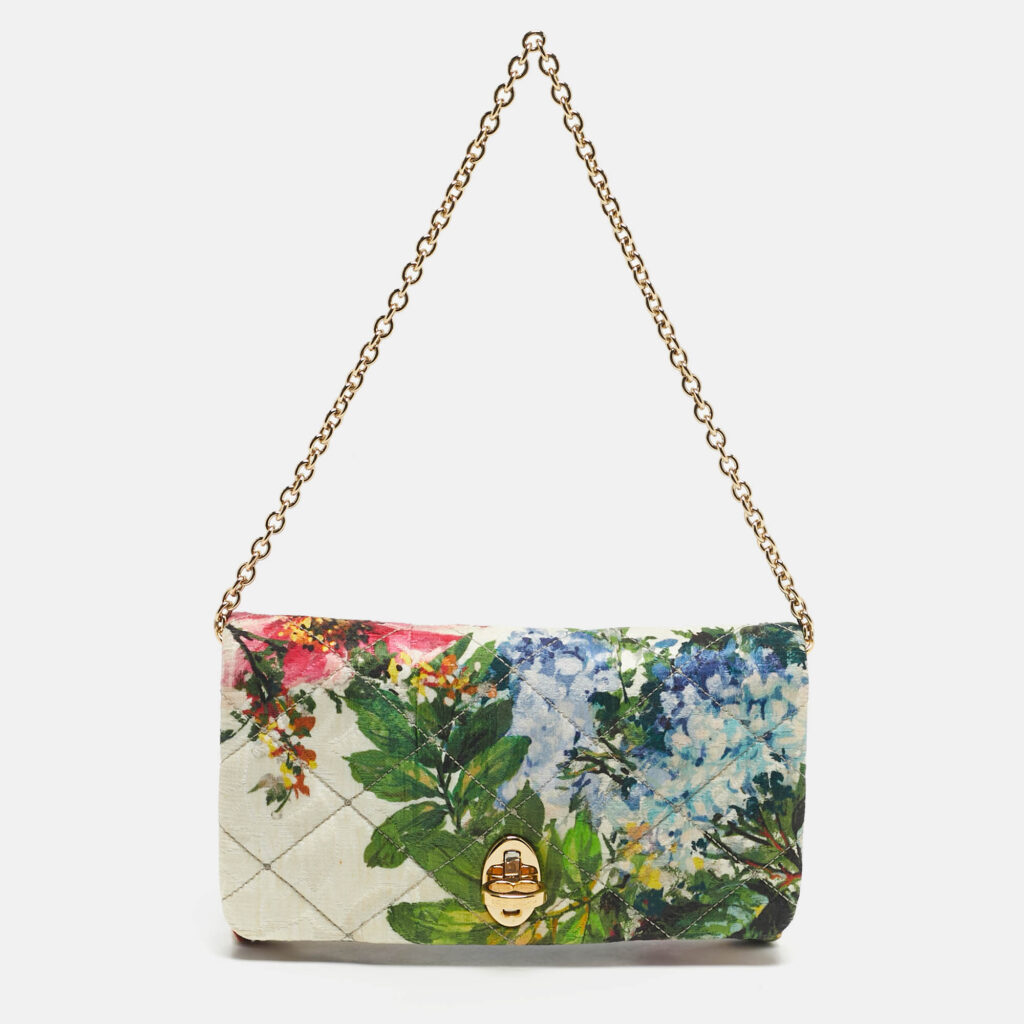 Dolce & Gabbana Multicolor Floral Quilted Fabric Turnlock Chain Clutch Dolce & Gabbana Multicolor Floral Quilted Fabric Turnlock Chain Clutch
