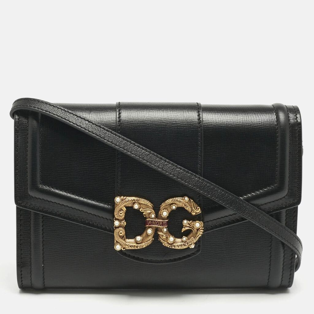 Dolce & Gabbana Black Leather DG Amore Clutch Bag Dolce & Gabbana Black Leather DG Amore Clutch Bag