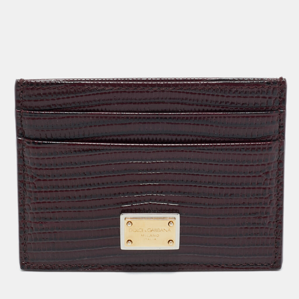 luxury-women-dolcegabbana-used-handbags-p1245355-001-1.jpg Dolce & Gabbana Burgundy Lizard Embossed Leather Logo Card Holder