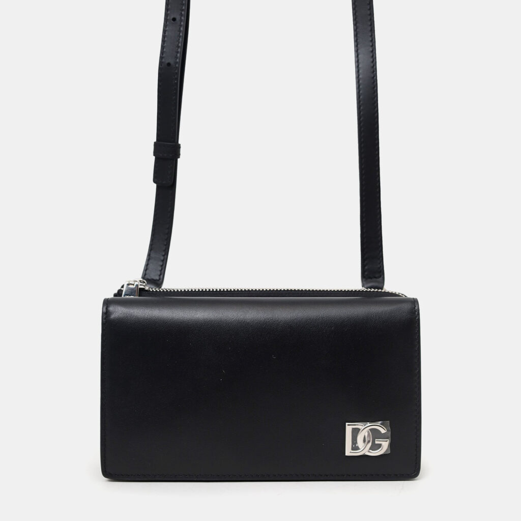 Dolce & Gabbana Black Calfskin DG Millennials Convertible Crossbody Dolce & Gabbana Black Calfskin DG Millennials Convertible Crossbody