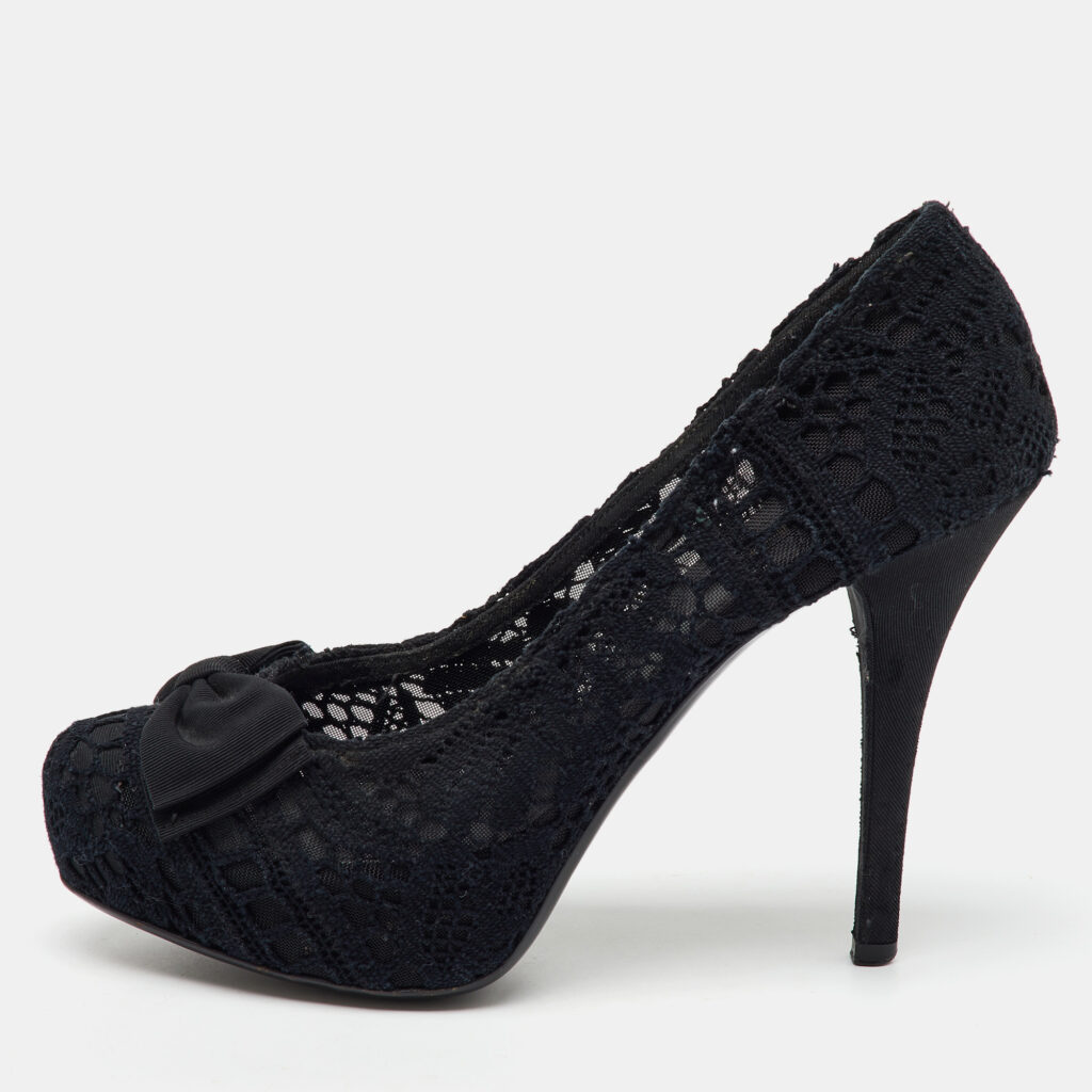 Dolce & Gabbana Black Crochet Lace Bow Platform Pumps Size 40 Dolce & Gabbana Black Crochet Lace Bow Platform Pumps Size 40