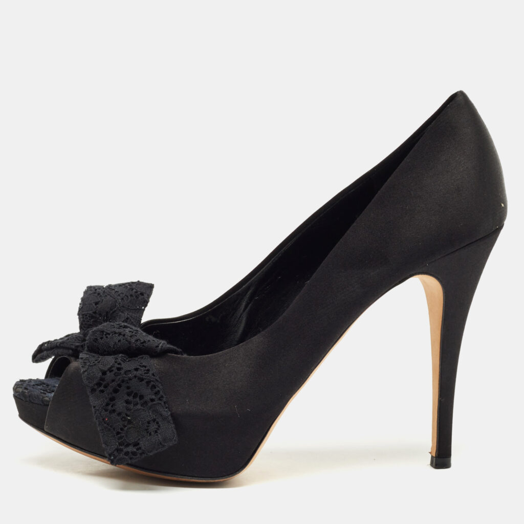 Dolce & Gabbana Black Lace and Mesh Peep Toe Platform Pumps Size 40 Dolce & Gabbana Black Lace and Mesh Peep Toe Platform Pumps Size 40