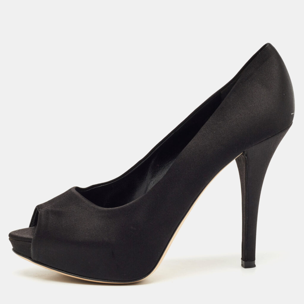 Dolce & Gabbana Black Satin Peep Toe Platform Pumps Size 40 Dolce & Gabbana Black Satin Peep Toe Platform Pumps Size 40