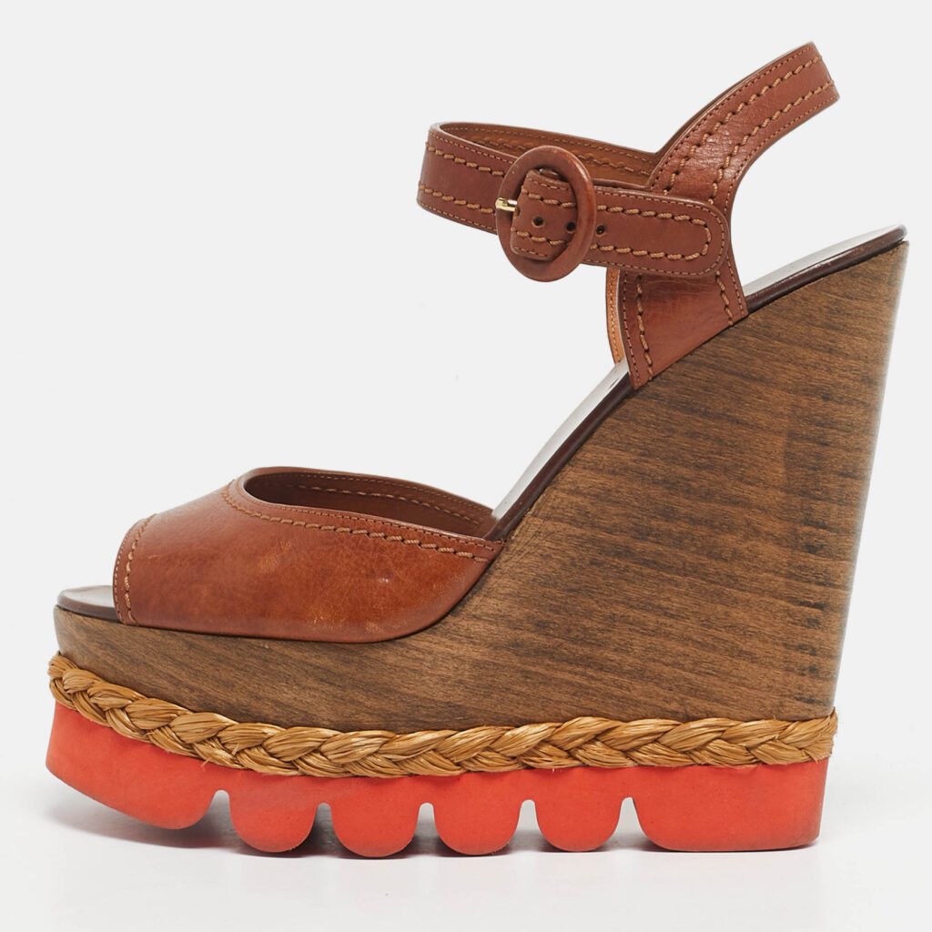 Dolce & Gabbana Brown Leather Ankle Strap Wedge Sandals Size 38.5 Dolce & Gabbana Brown Leather Ankle Strap Wedge Sandals Size 38.5
